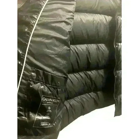 $325 Calvin Klein Black Supershine Down Blend Full Zip Puffer Jacket. Size: XXL - Picture 5 of 9
